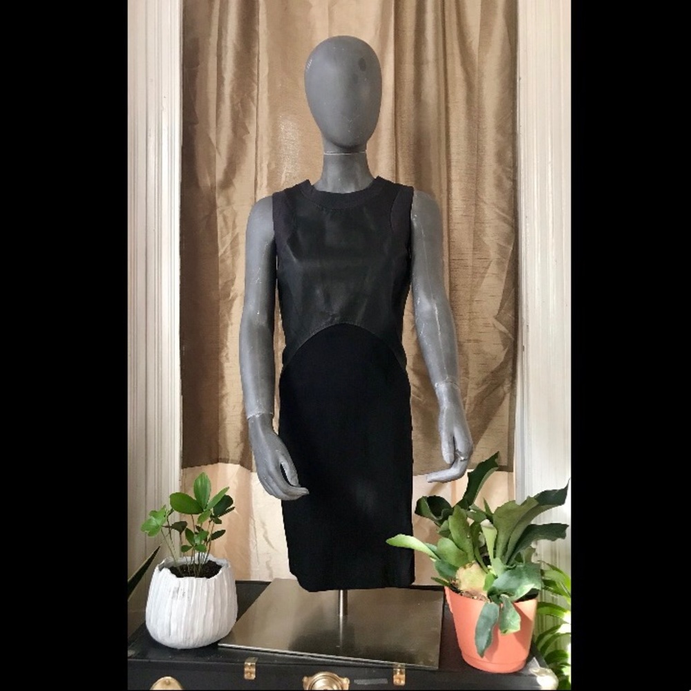 Cut25 by Yigal Azrouel